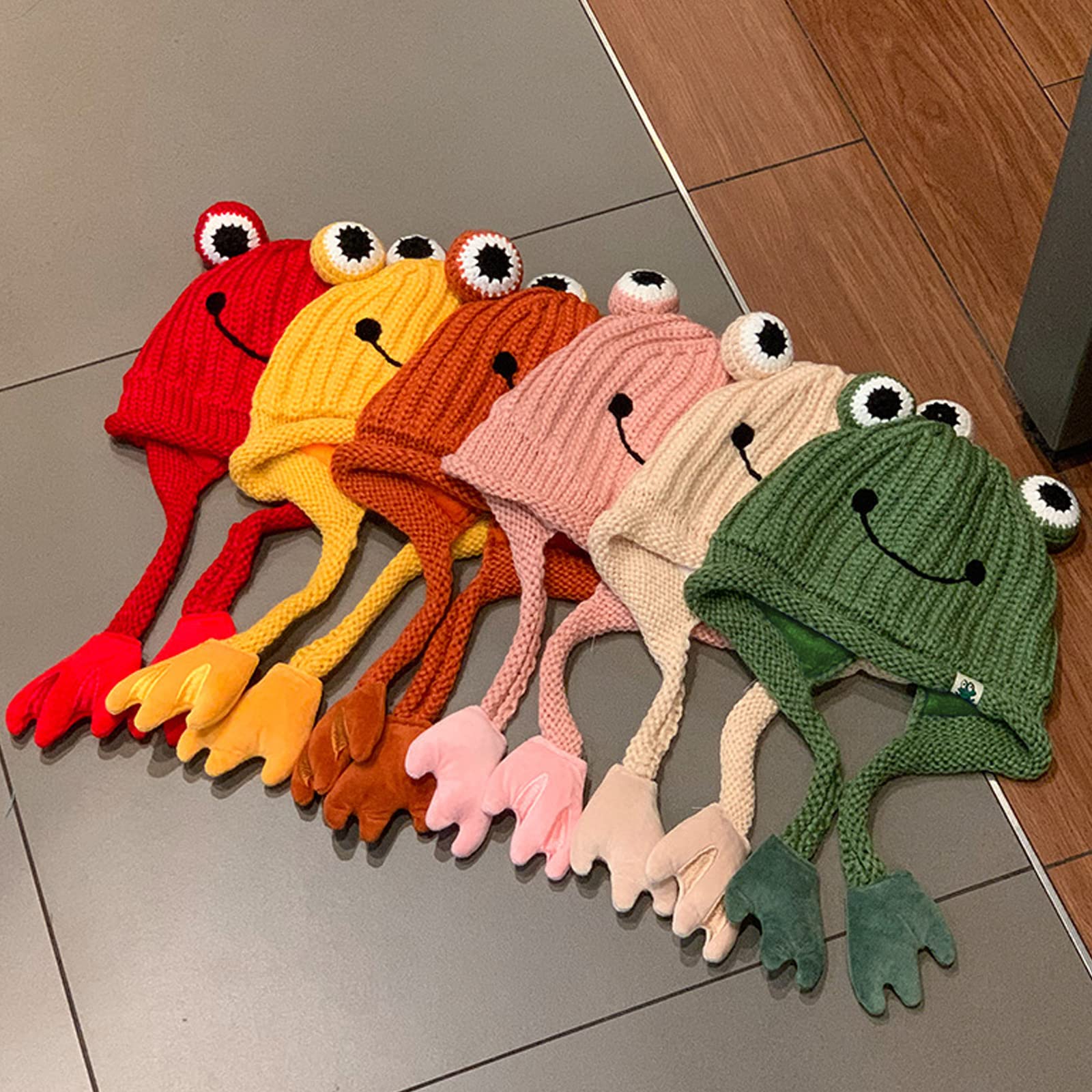 Womens Cute Frog Hat Crochet Knitted Hat Big Eye Frog Knitted Winter Ear Protective Beanie Hats Knitted Caps Outdoors Autumn